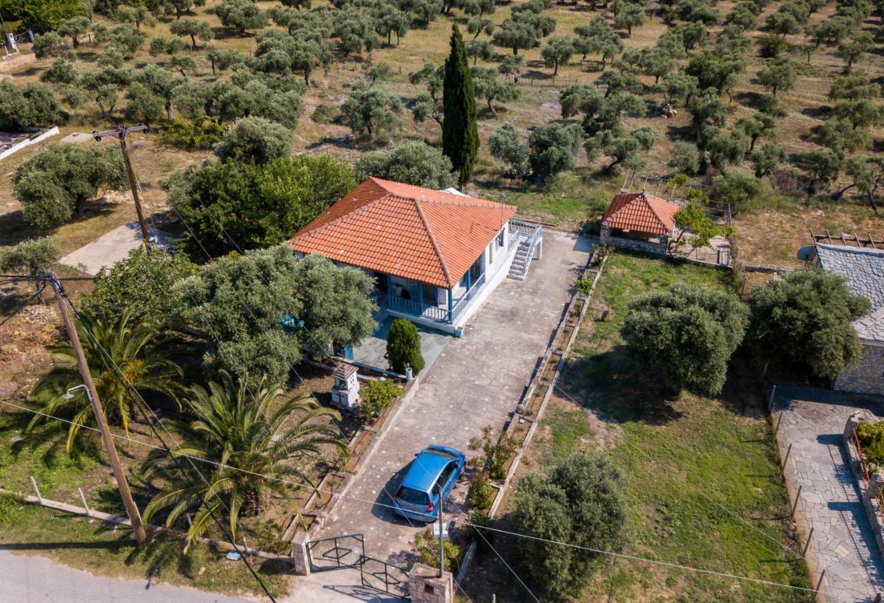 Olive Cottage Astris Exterior photo